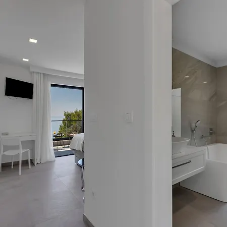 Basak 마카르스카